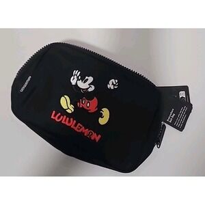 Disney x lululemon Everywhere Belt Bag 1L Mickey in Motion LIMITED EDITION